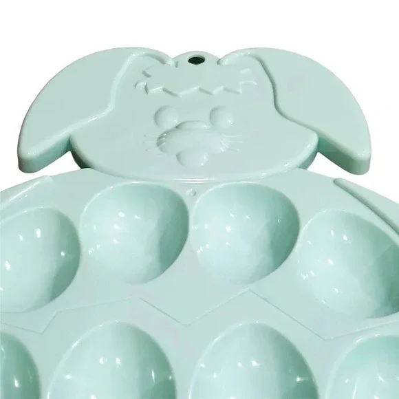 🐰HP🐰 Target Easter Bunny Deviled Egg Platter 🥚 - Picture 2 of 4